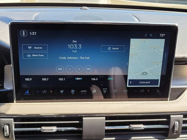 New 2025 Lincoln Corsair FWD w/ Equipment Group 101A image 13