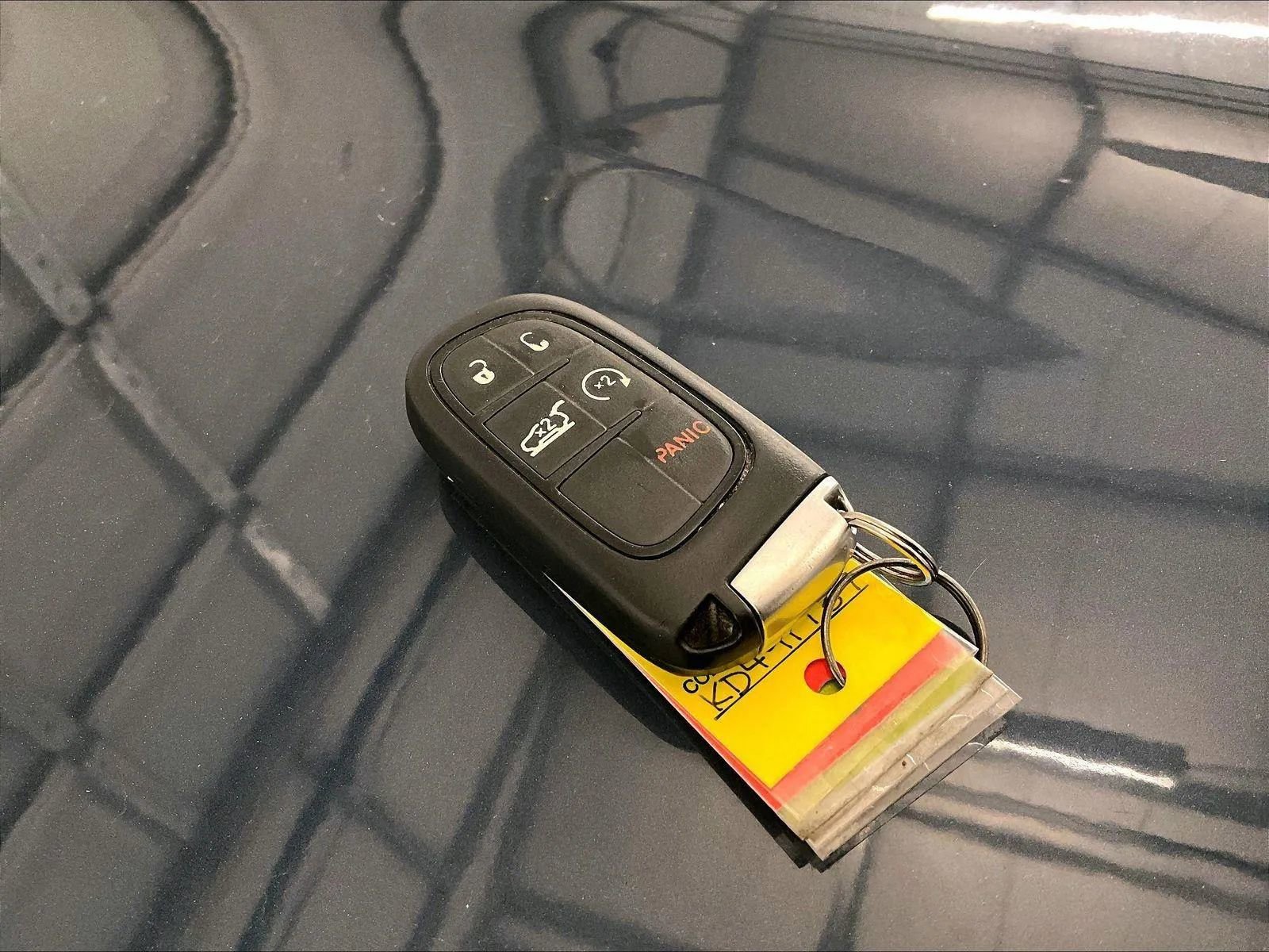 Used 2019 Jeep Cherokee Limited image 9