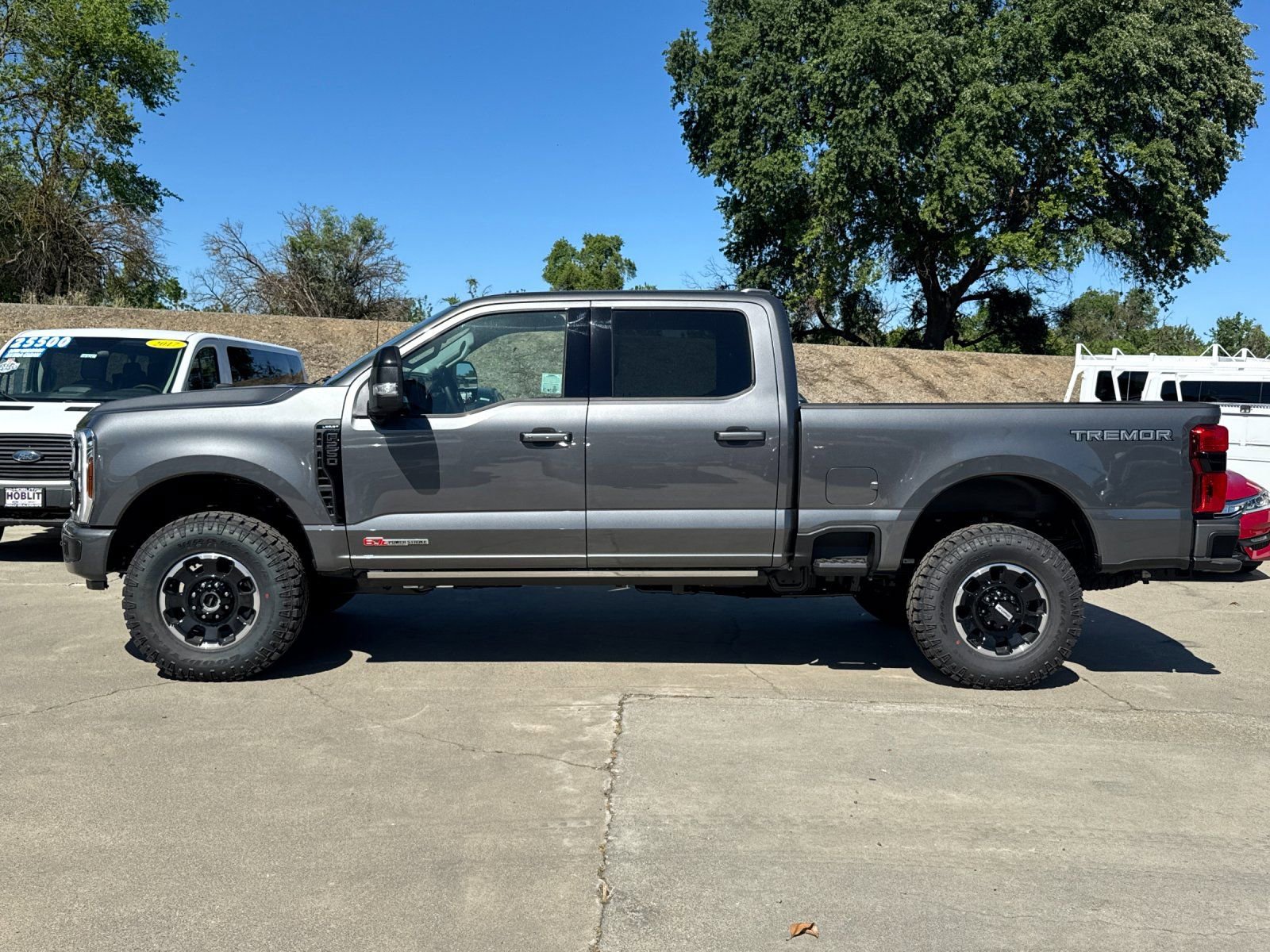 New 2026 Ford F250 Lariat w/ Tremor Off-Road Package image 6