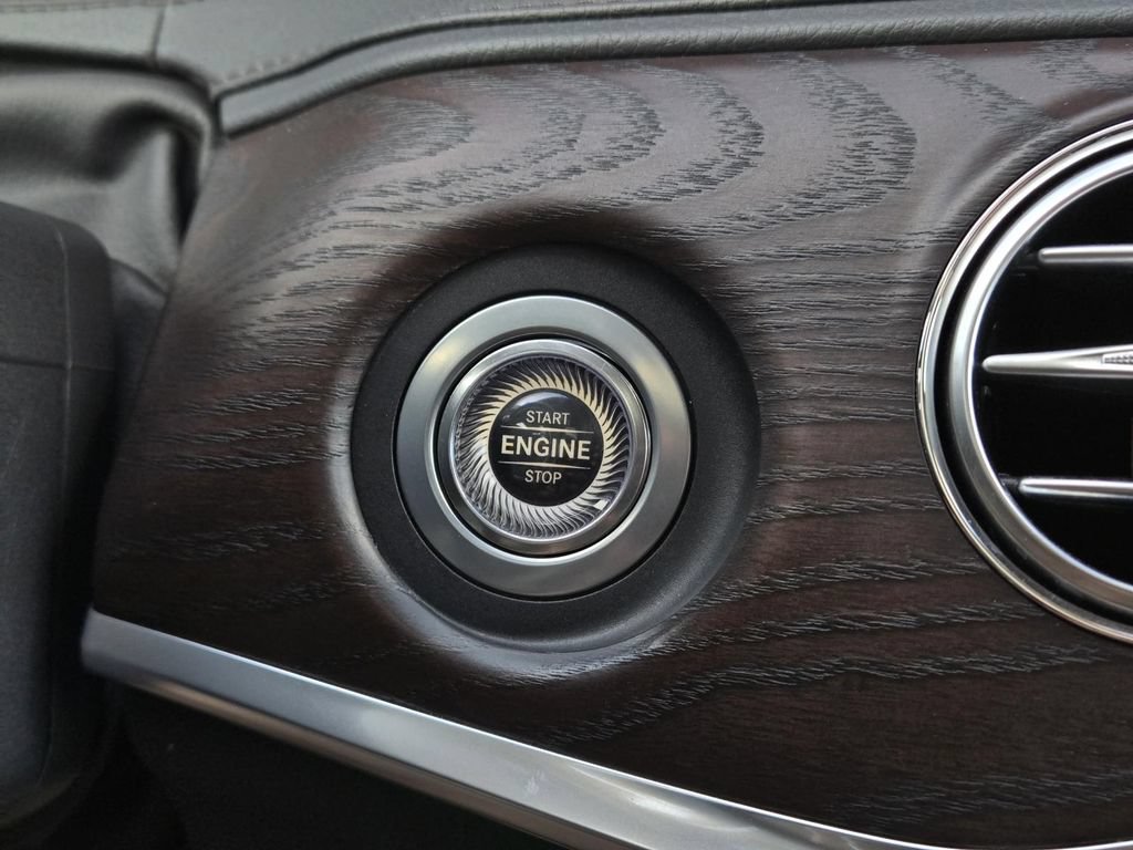 Used 2018 Mercedes-Benz S 450 Sedan image 12