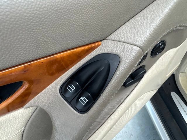 Used 2003 Mercedes-Benz SL 500 image 17