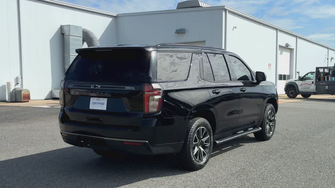 Used 2021 Chevrolet Tahoe Z71 w/ Luxury Package AWD/4WD image 8