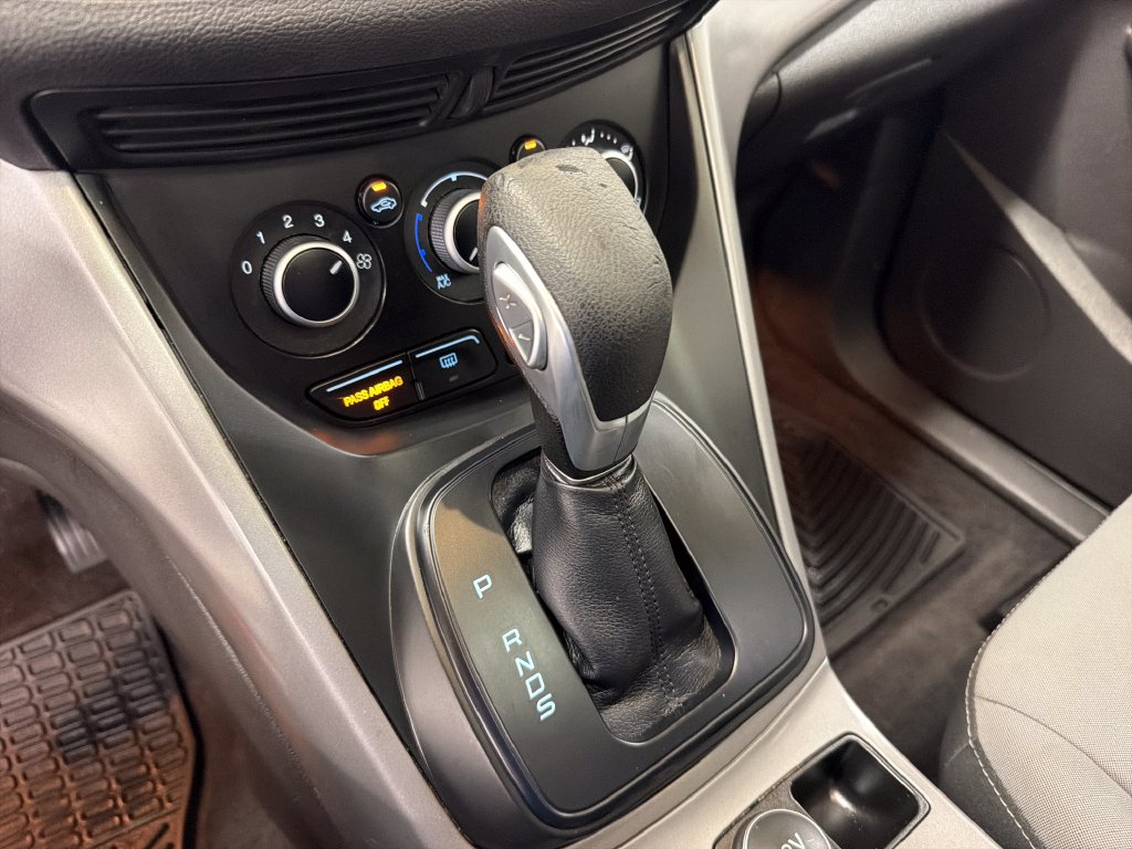 Used 2016 Ford Escape SE FWD image 25