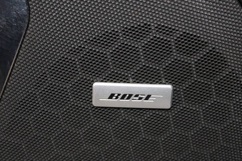 Used 2023 Chevrolet Suburban Premier image 46