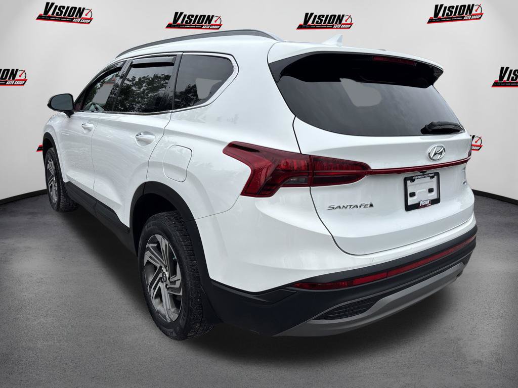 Used 2023 Hyundai Santa Fe SEL w/ Cargo Package AWD/4WD image 2