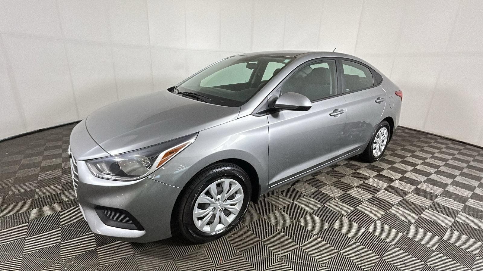 Used 2022 Hyundai Accent SE FWD image 8