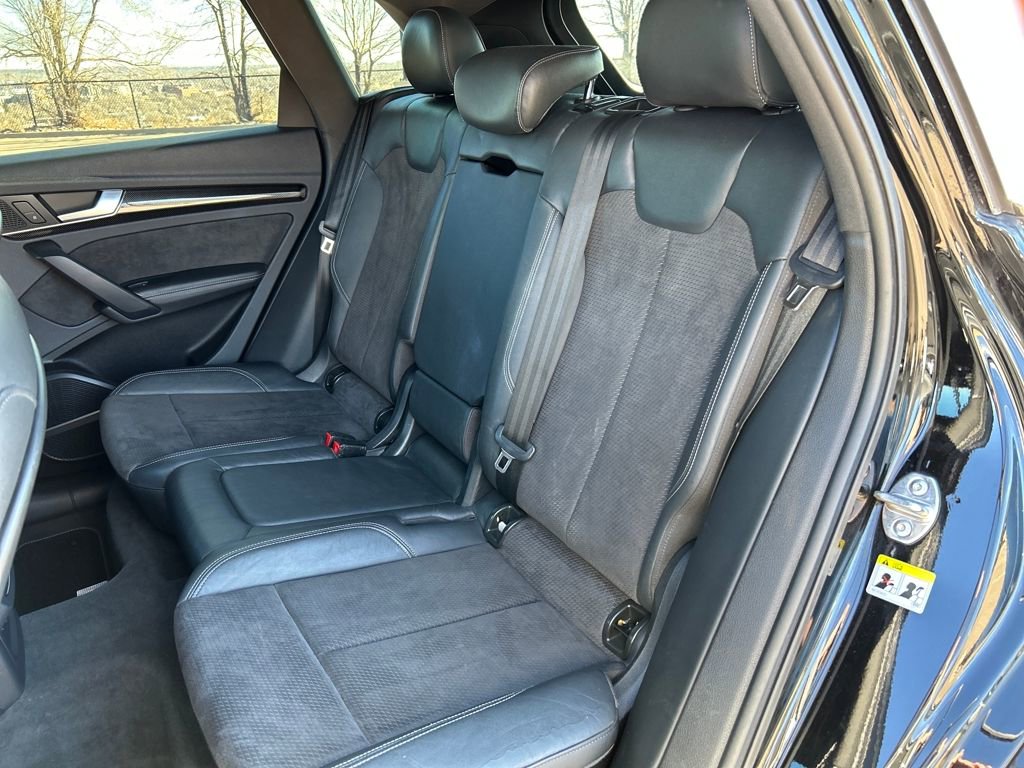 Used 2019 Audi SQ5 Premium Plus image 21