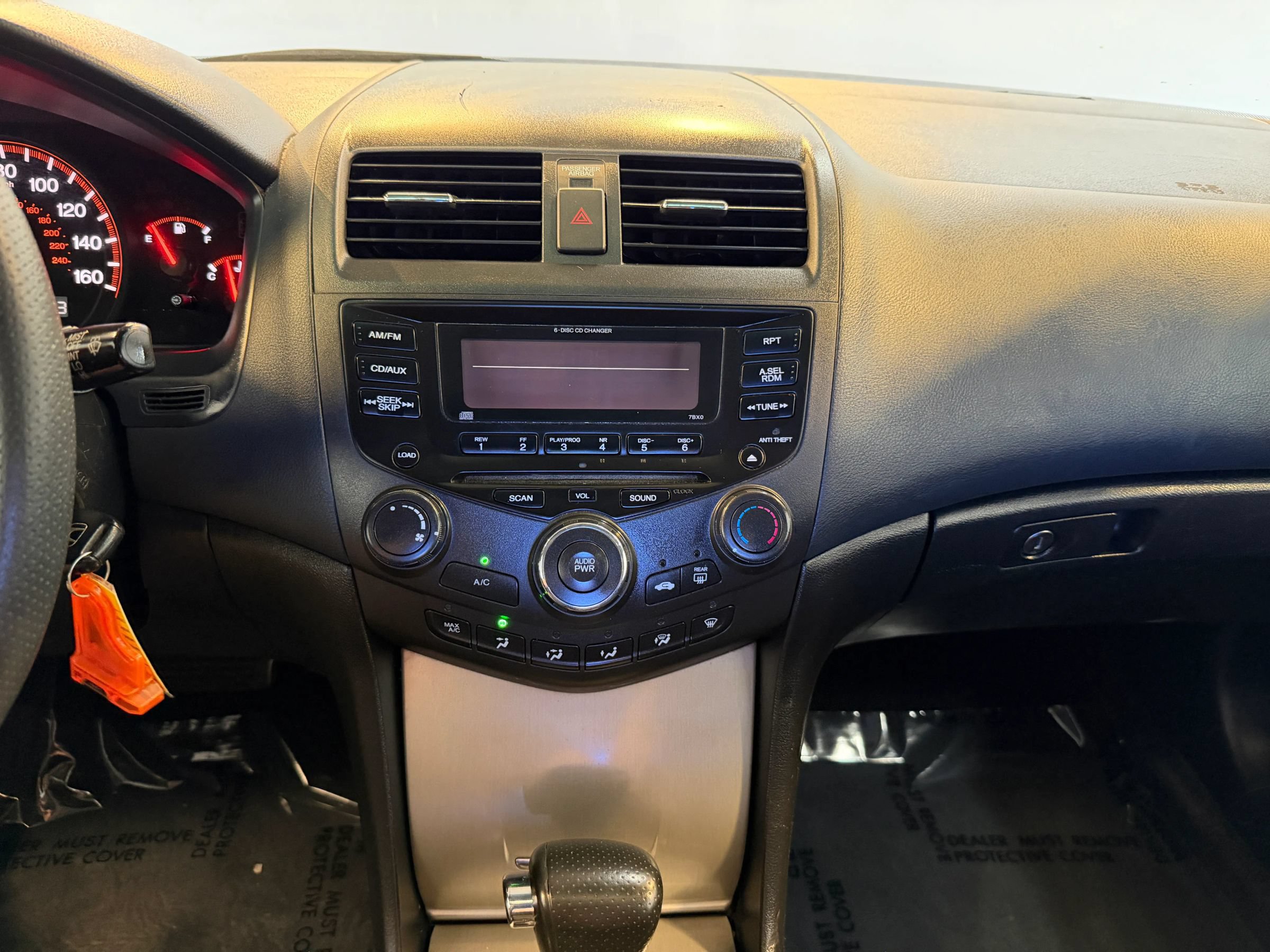 Used 2005 Honda Accord EX image 16