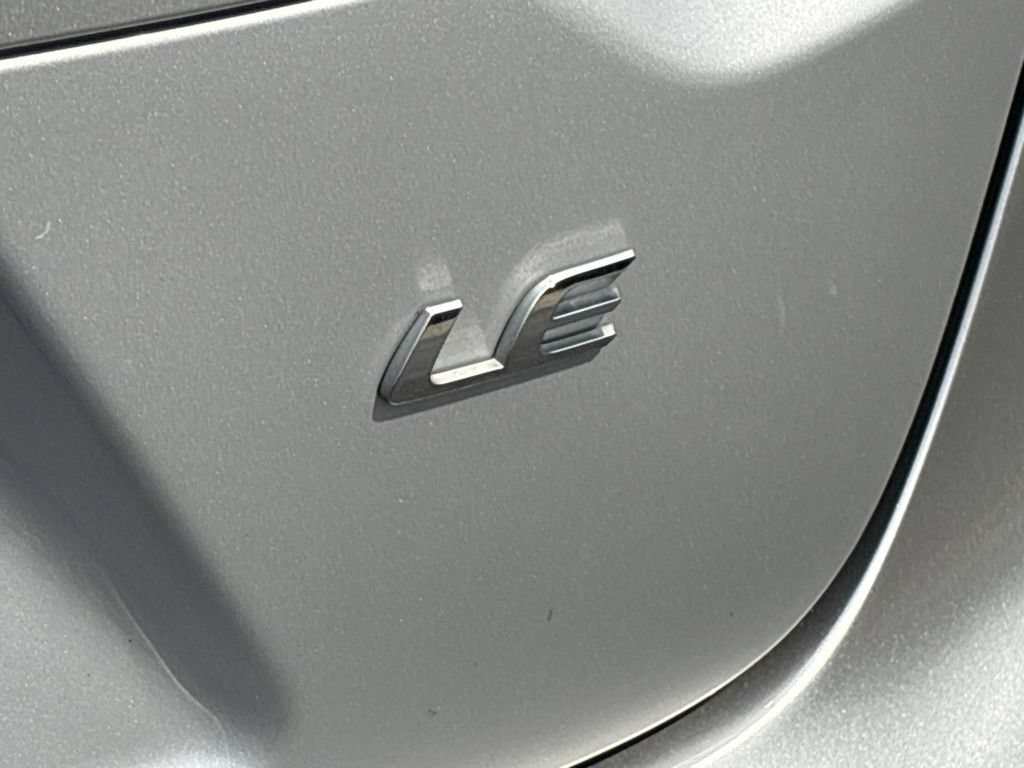 Used 2024 Toyota Corolla LE FWD image 6