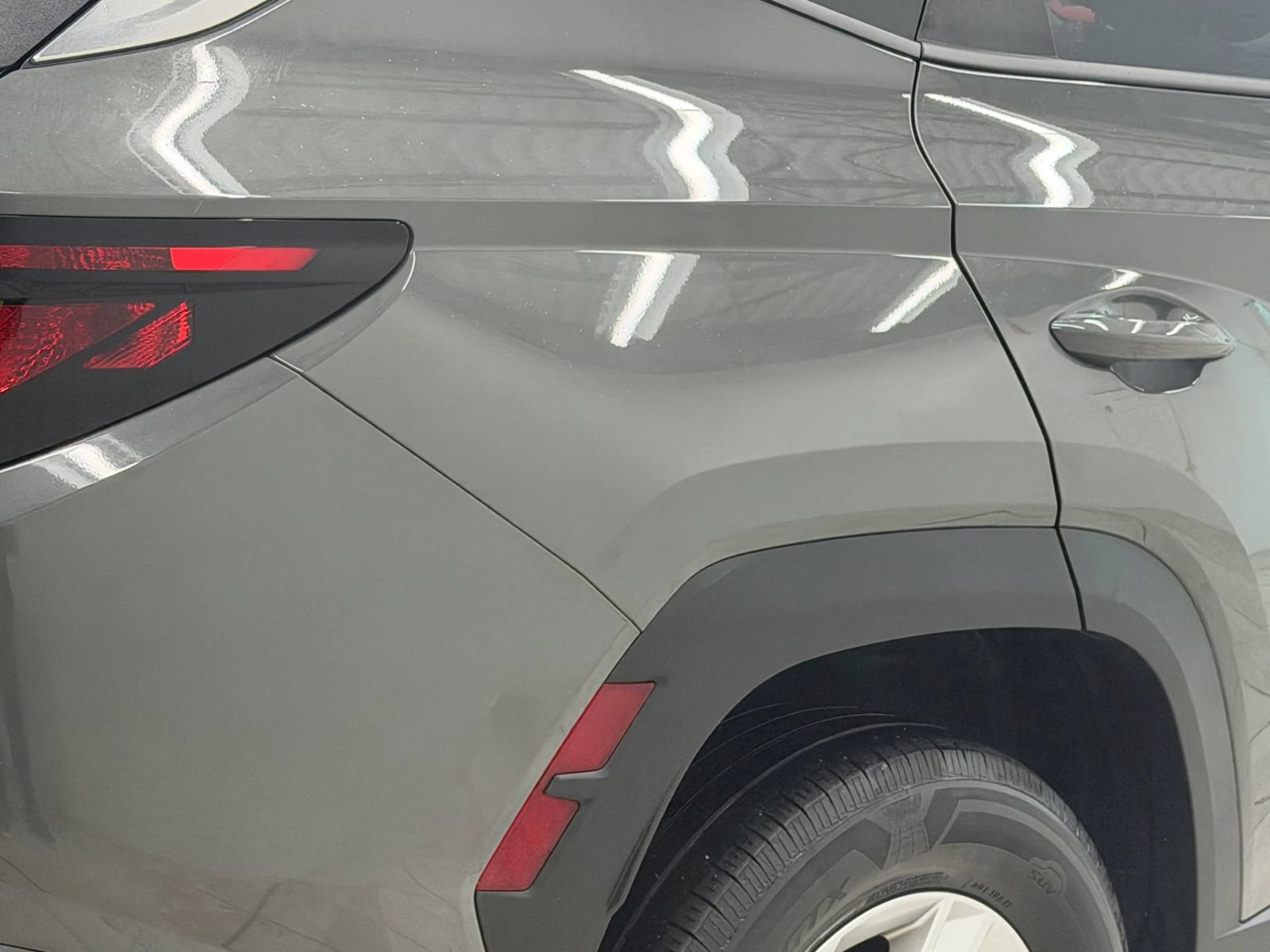 Used 2025 Hyundai Tucson SE AWD/4WD image 10