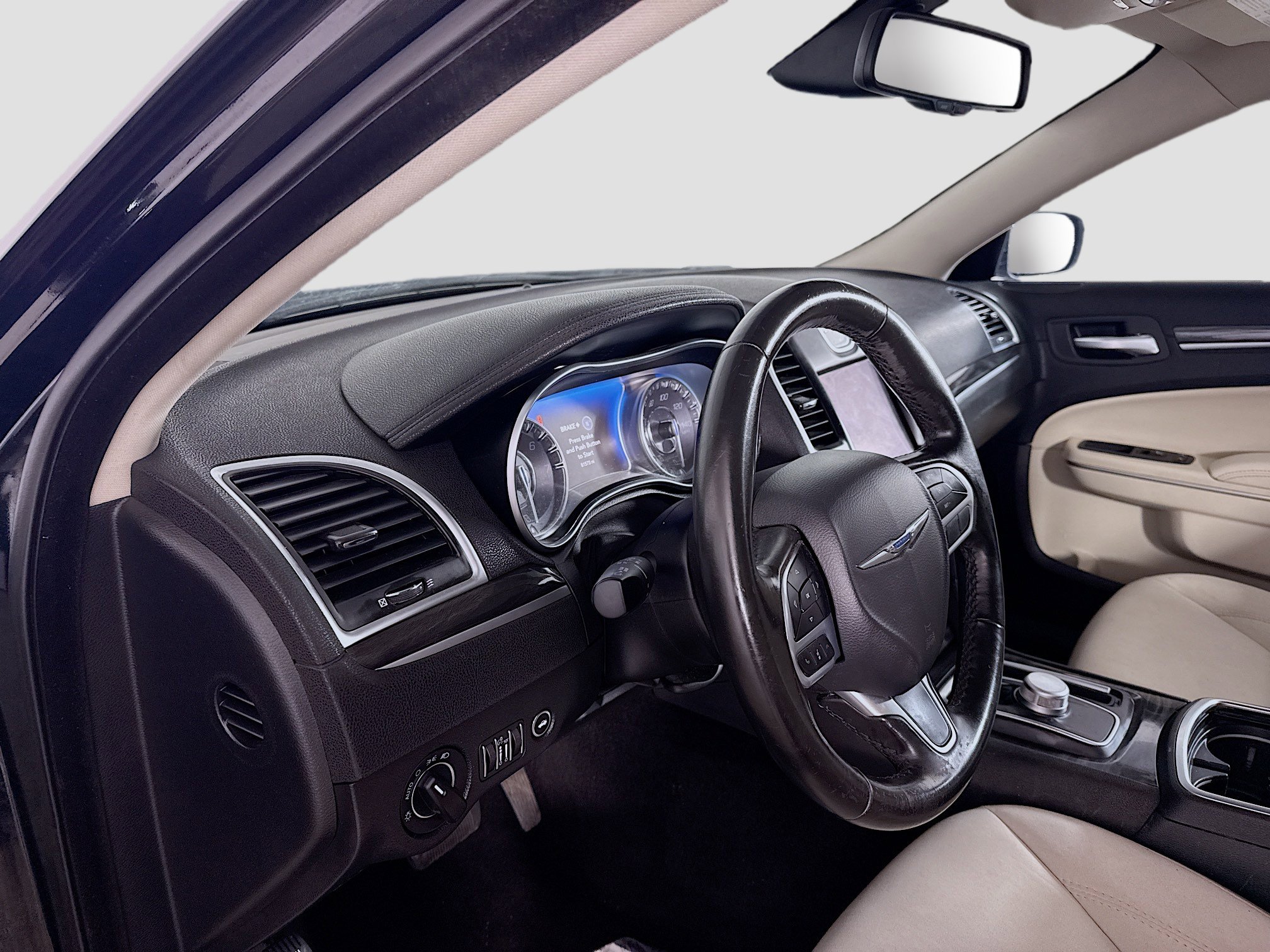 Used 2020 Chrysler 300 Touring image 23