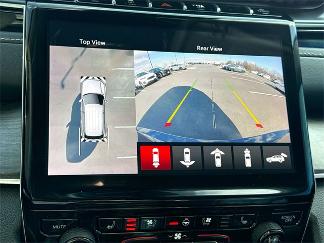 Used 2023 Jeep Grand Cherokee Limited w/ Luxury Tech Group II image 38