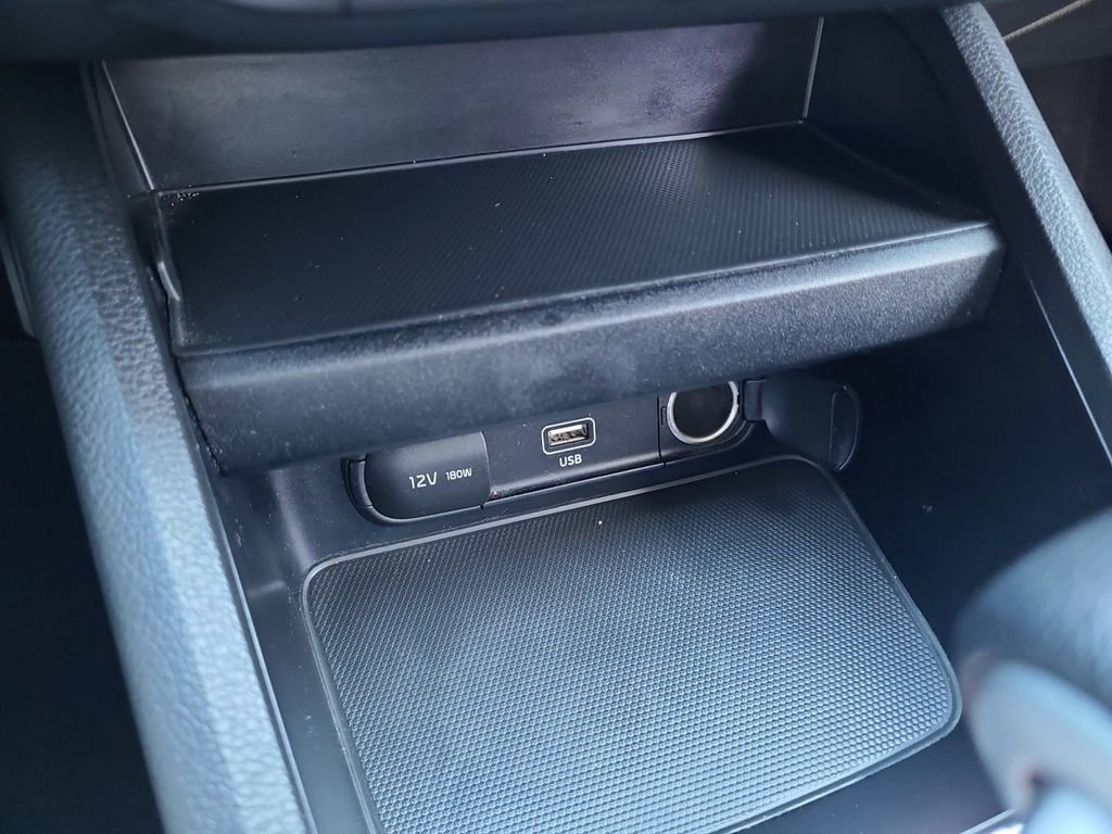 Used 2022 Kia Forte LXS w/ LXS Technology Package FWD image 22