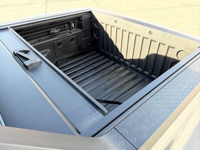 Used 2024 Hyundai Santa Cruz Night image 9