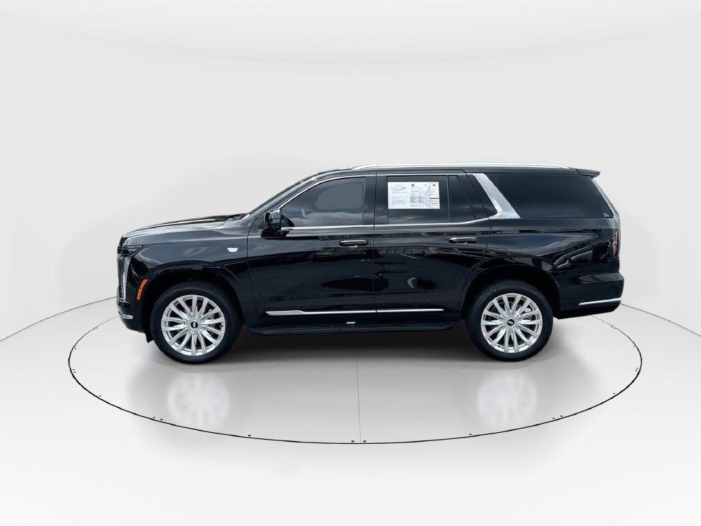 Used 2025 Cadillac Escalade Luxury w/ LPO, Floor Liner Package AWD/4WD image 5