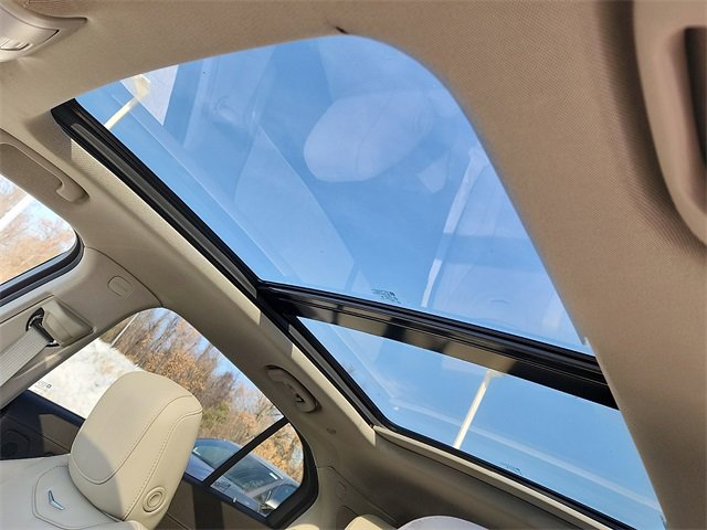 Used 2020 Cadillac XT4 Premium Luxury w/ Driver Awareness Package image 14