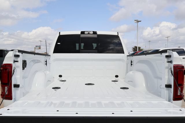 New 2026 RAM 2500 Laramie w/ Night Edition AWD/4WD image 7