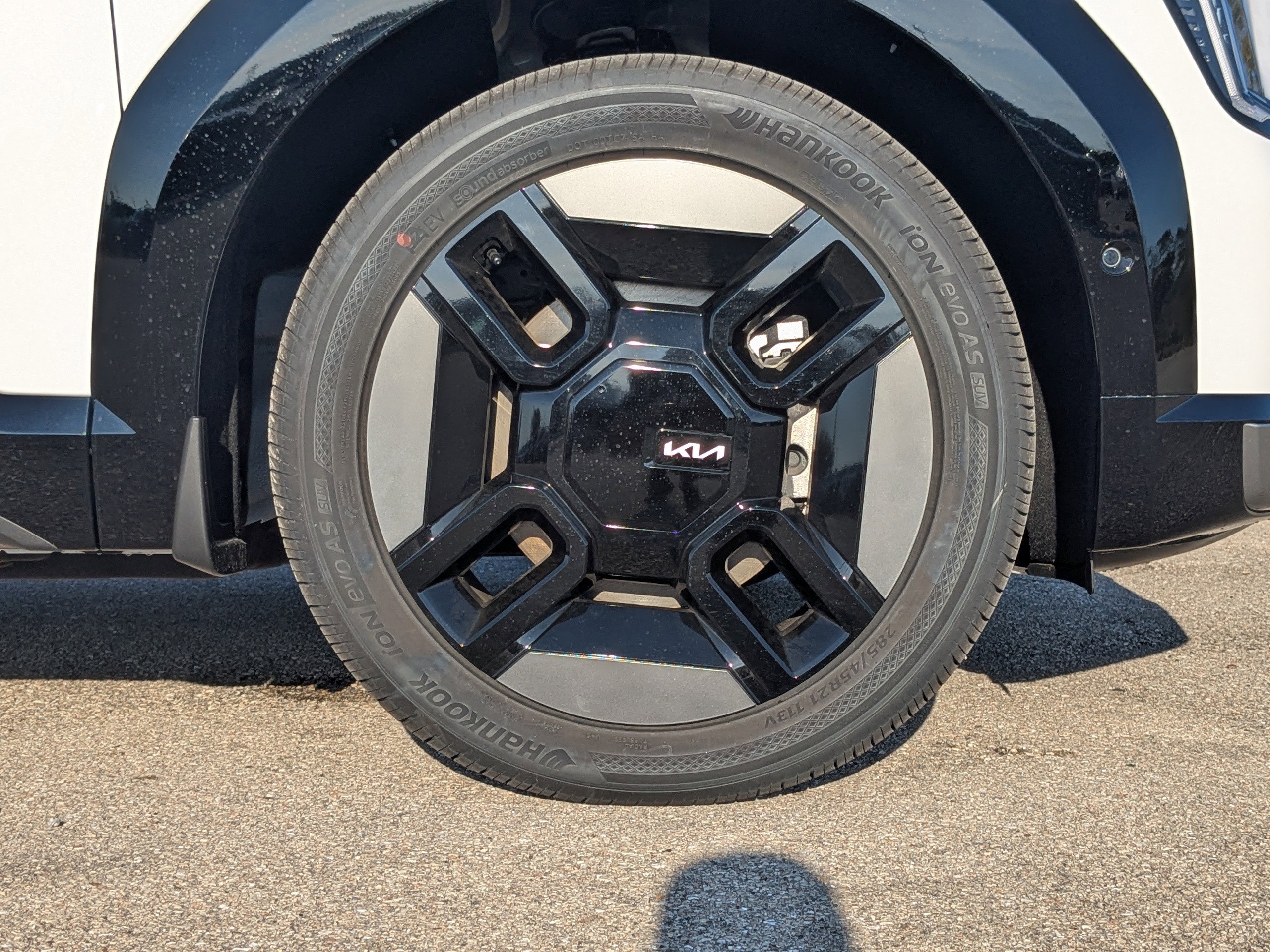 New 2026 Kia EV9 GT-Line image 13