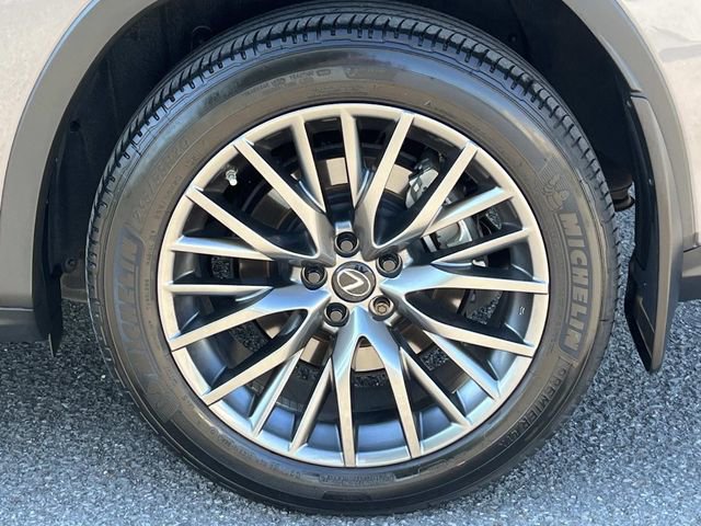 Used 2022 Lexus RX 350 F Sport w/ Accessory Package AWD/4WD image 11