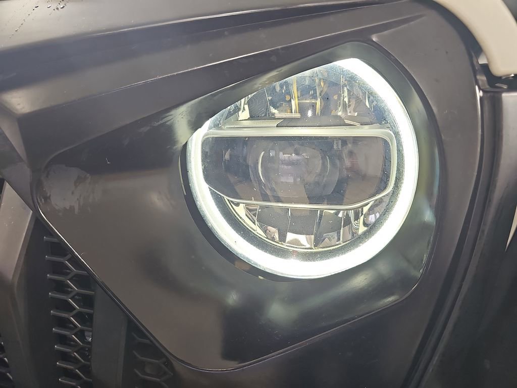 Used 2020 Jeep Wrangler Unlimited Rubicon w/ Uconnect 4C Nav & Sound Group AWD/4WD image 34