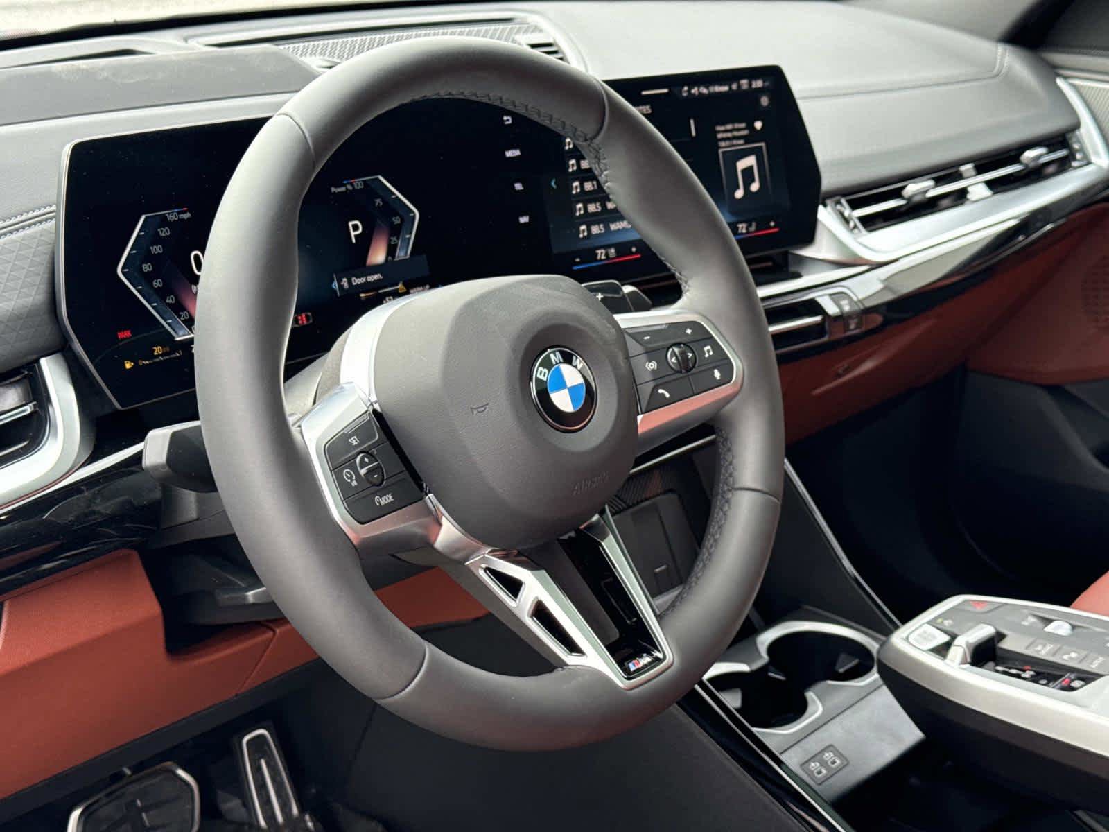 New 2026 BMW X2 xDrive28i w/ Technology Package image 2