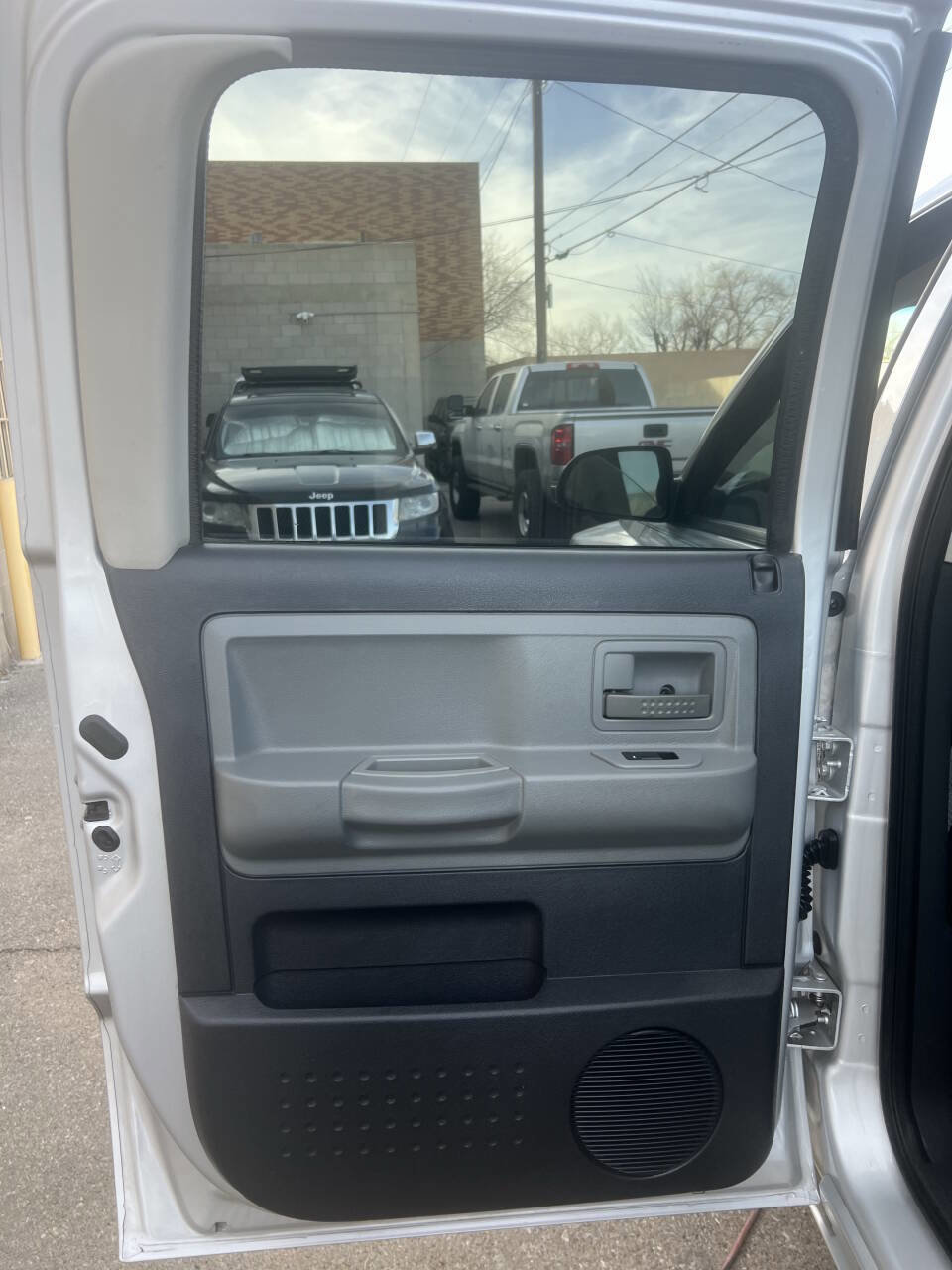 Used 2011 Dodge Dakota Big Horn image 15