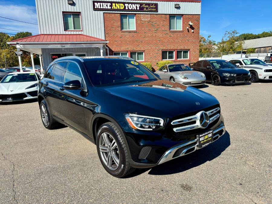 Used 2020 Mercedes-Benz GLC 300 4MATIC image 3