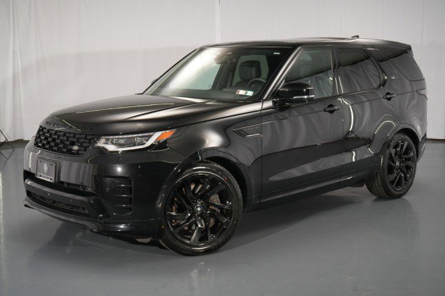 Used 2024 Land Rover Discovery Dynamic SE AWD/4WD image 1