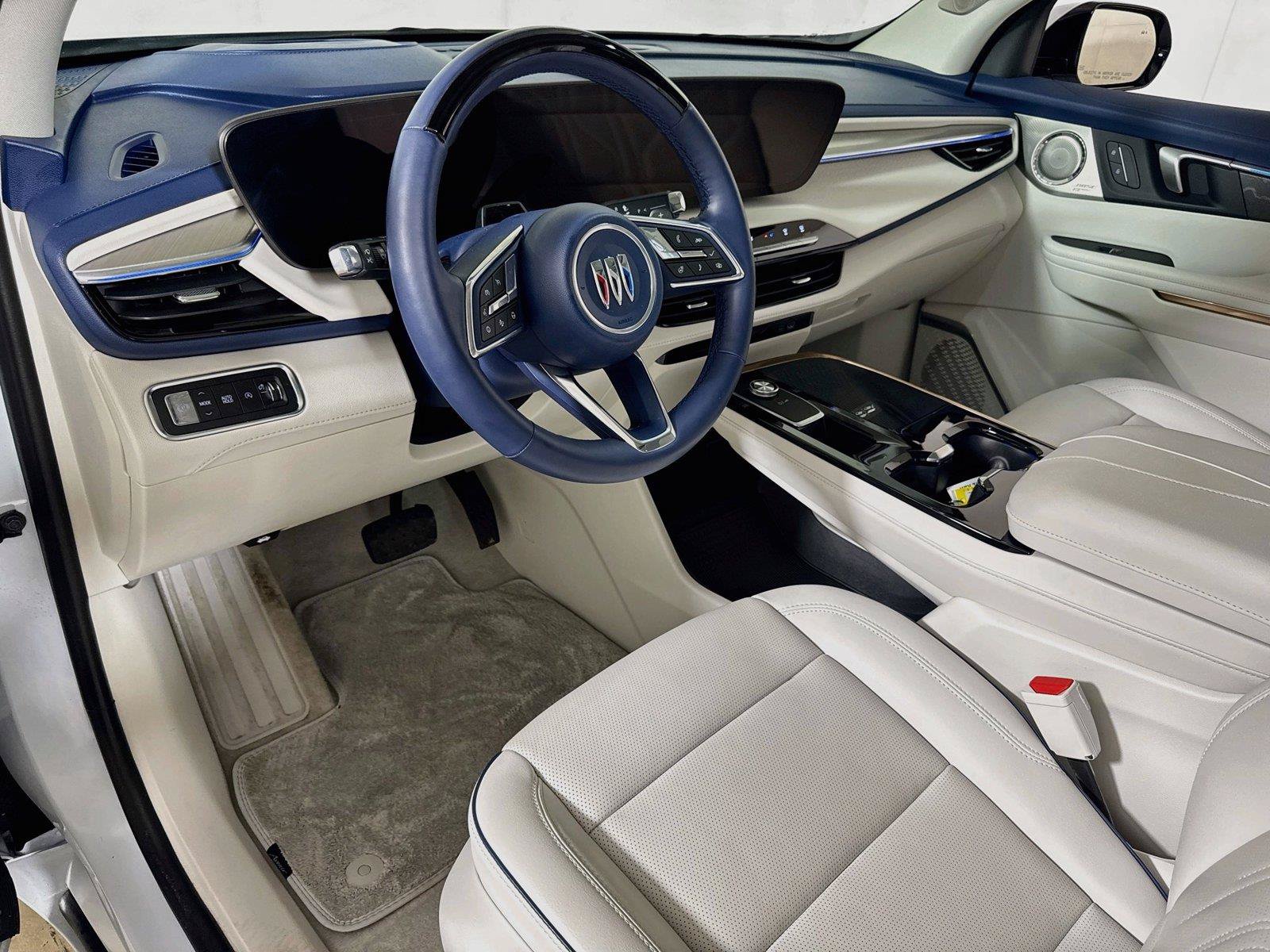 Certified 2026 Buick Enclave Avenir w/ Super Cruise Package FWD image 7