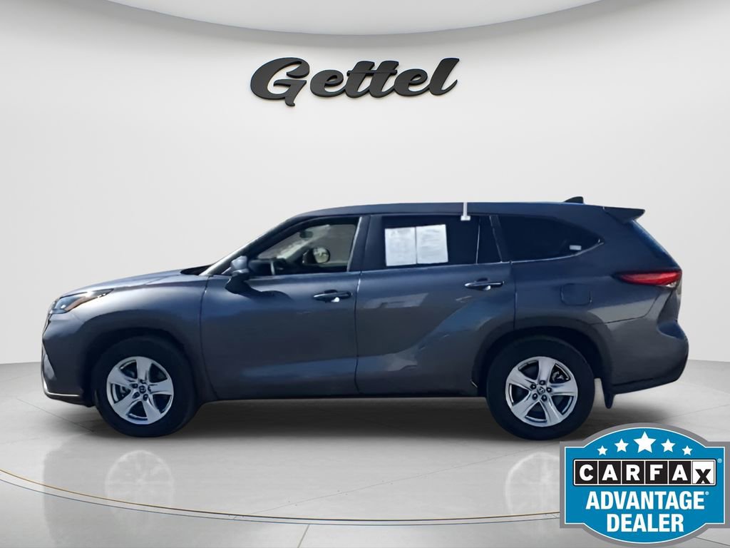 Used 2023 Toyota Highlander LE image 5