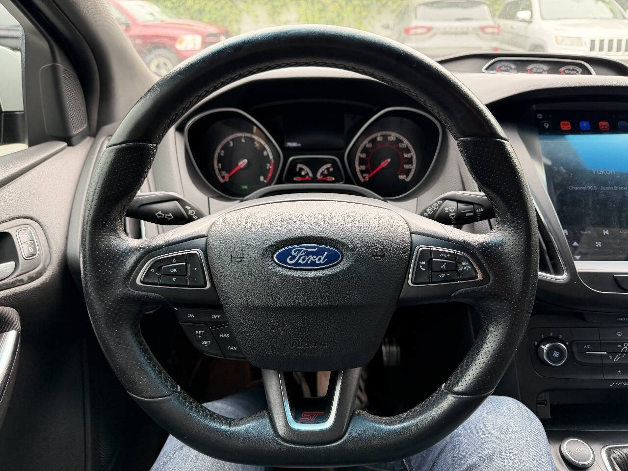 Used 2016 Ford Focus ST FWD image 9