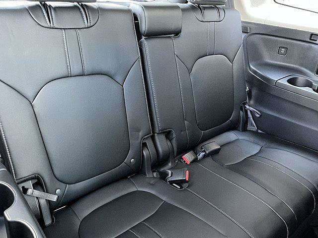 Used 2025 Honda Pilot Elite image 20