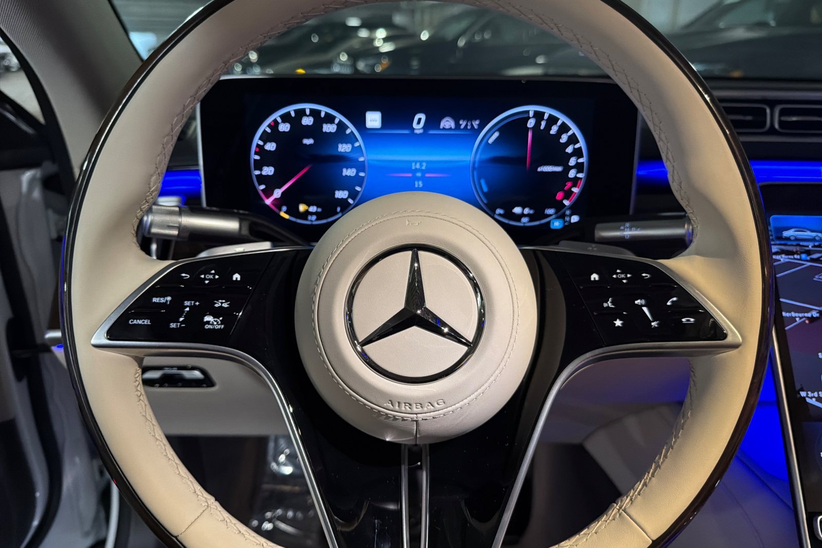 New 2026 Mercedes-Benz S 580e 4MATIC Sedan image 22