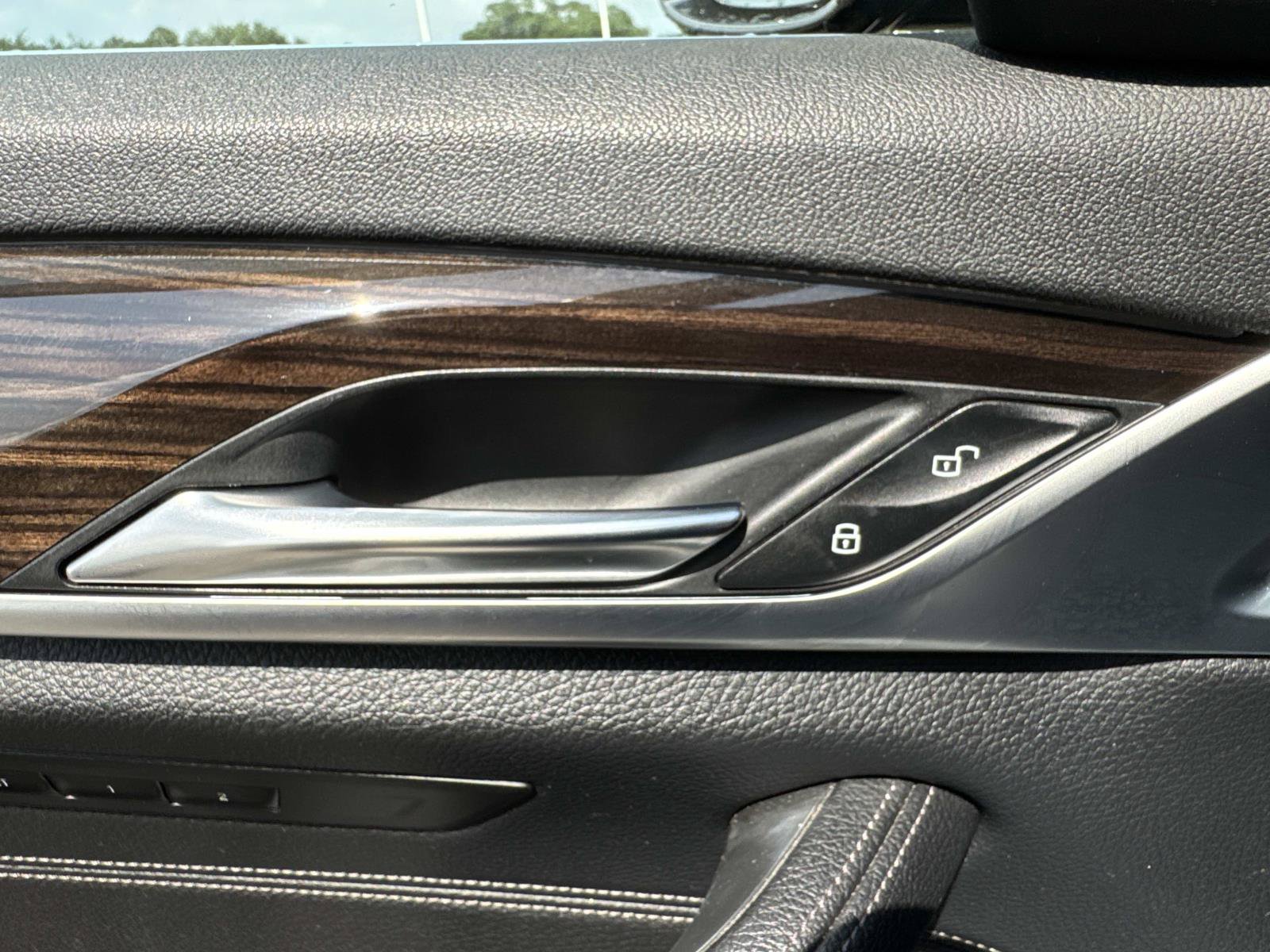 Used 2019 BMW 540i xDrive w/ Executive Package AWD/4WD image 21