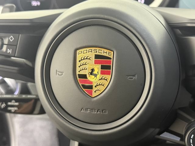 Used 2022 Porsche 911 GT3 RWD image 29