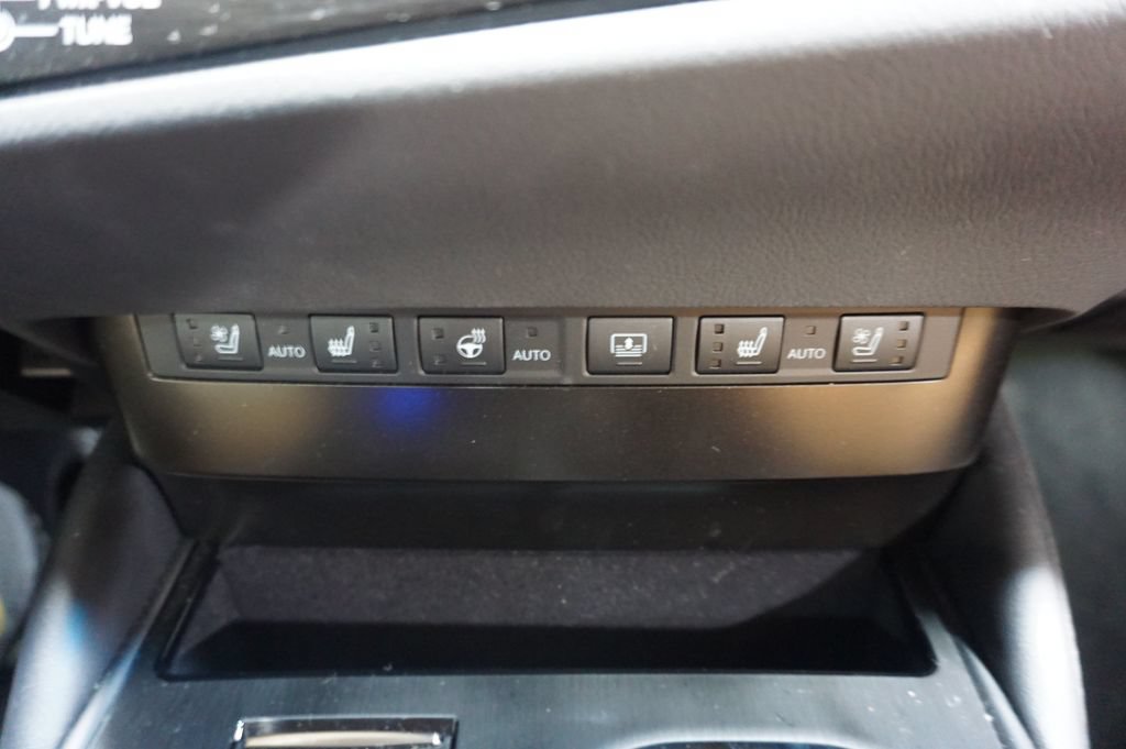Used 2023 Lexus ES 350 w/ Premium Package FWD image 14