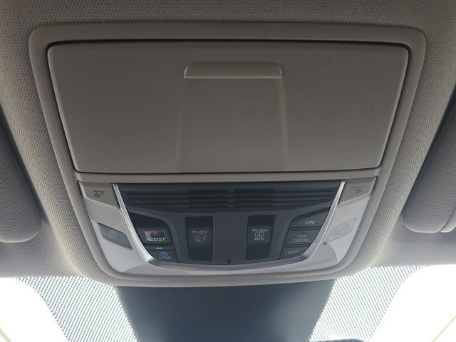 Used 2024 Acura MDX SH-AWD image 19