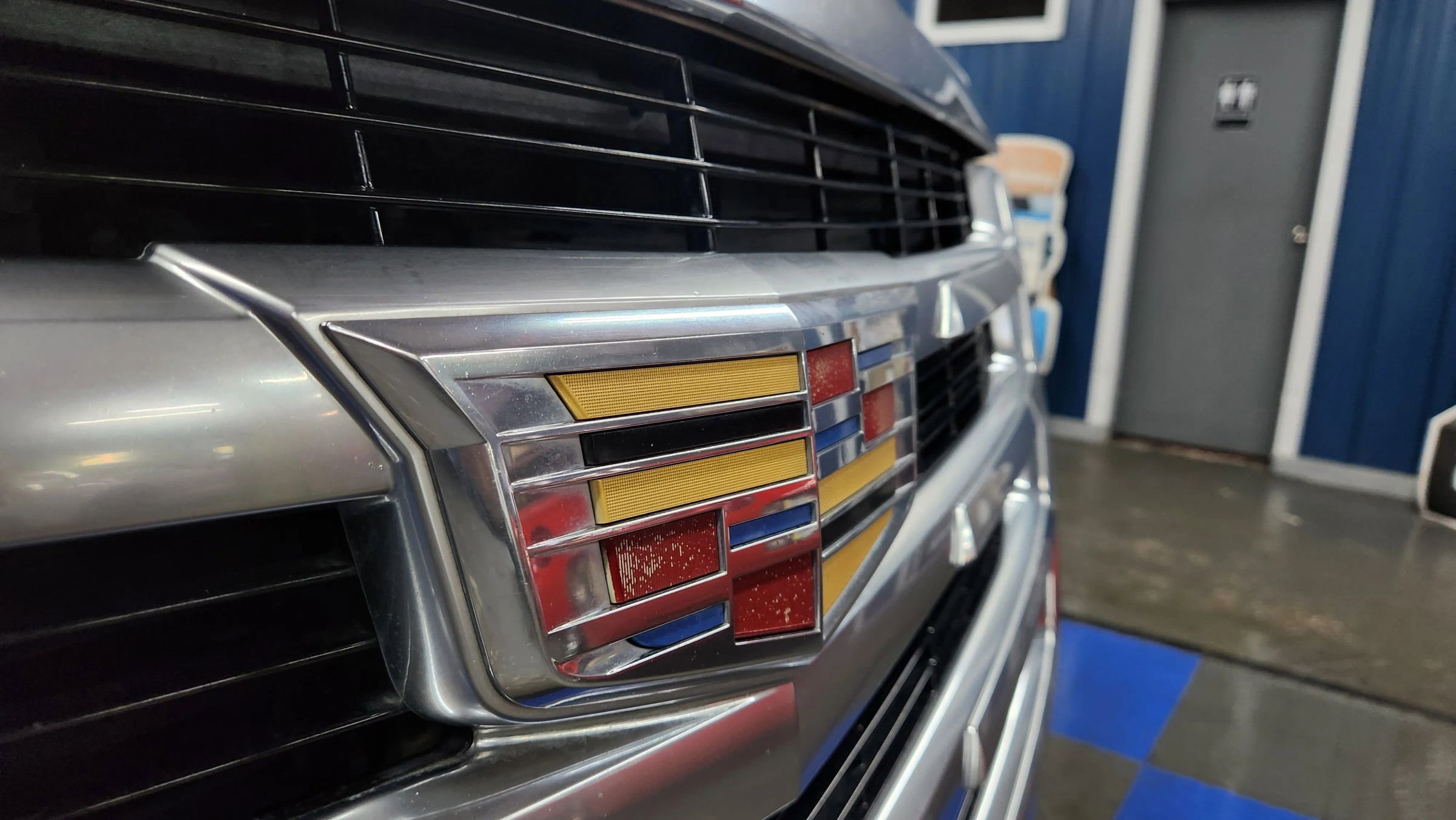 Used 2015 Cadillac Escalade Premium image 54