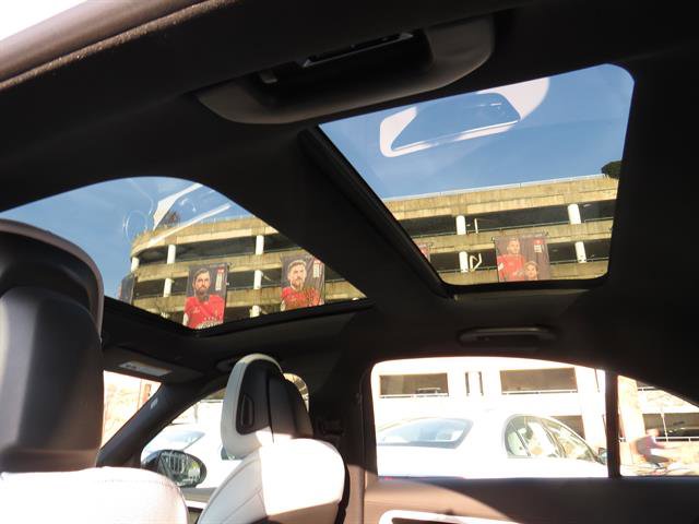 Used 2025 Mercedes-Benz C 300 4MATIC Sedan image 25