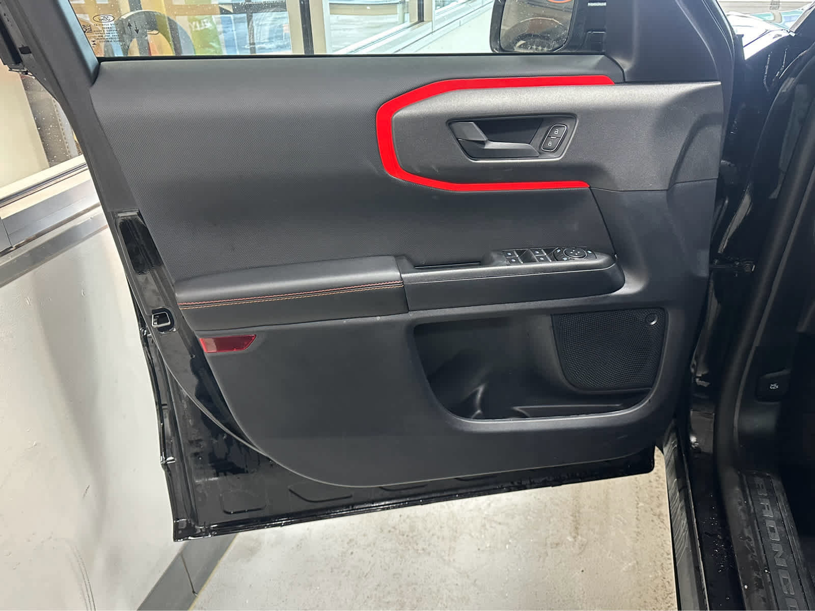 Used 2025 Ford Bronco Sport Free Wheeling w/ Convenience Package image 12