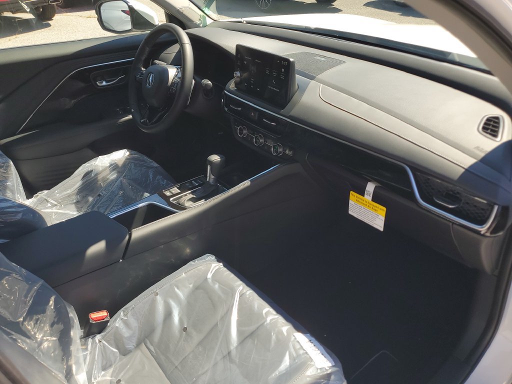 New 2026 Acura ADX FWD image 4