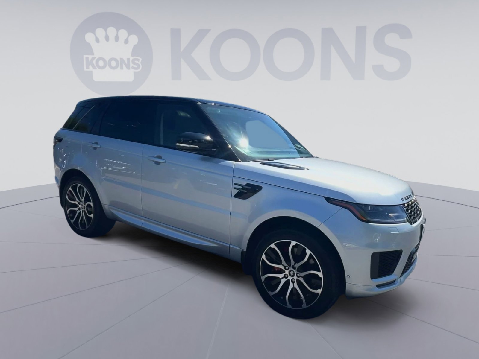 Used 2020 Land Rover Range Rover Sport HSE Dynamic image 2