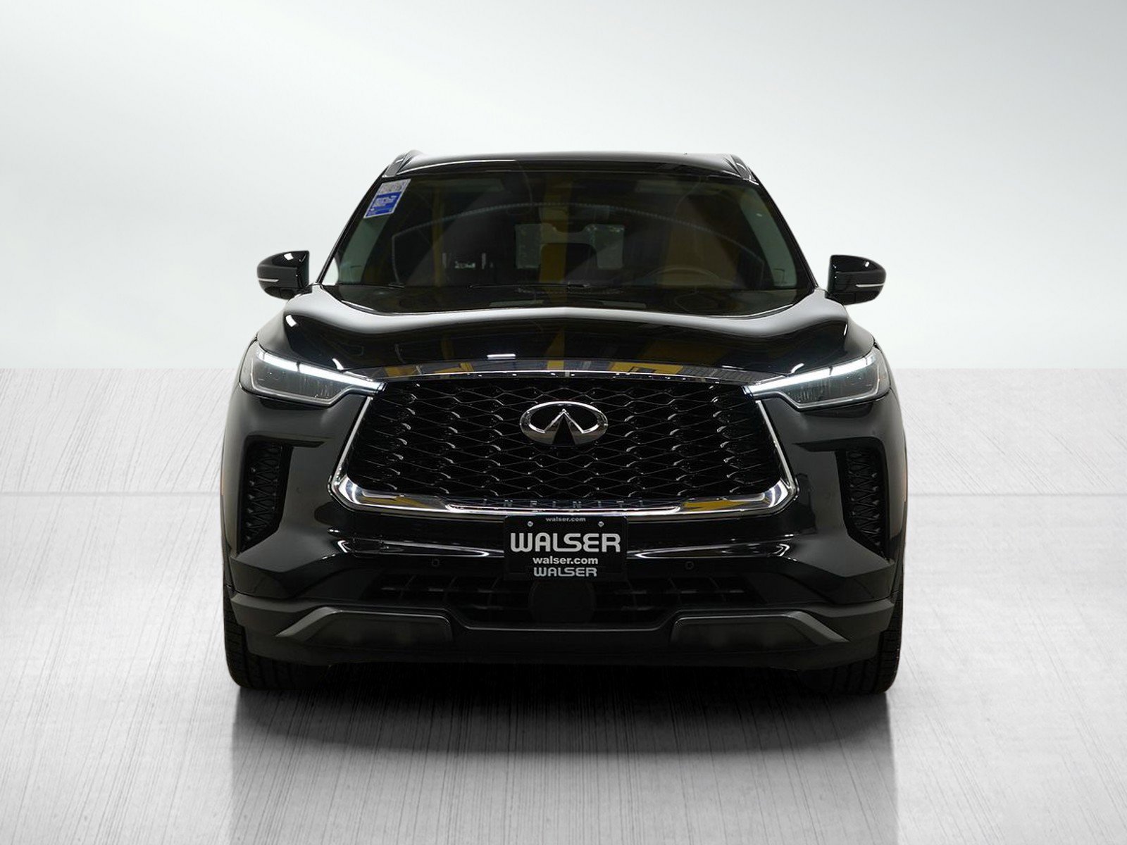 Used 2024 INFINITI QX60 Sensory image 8