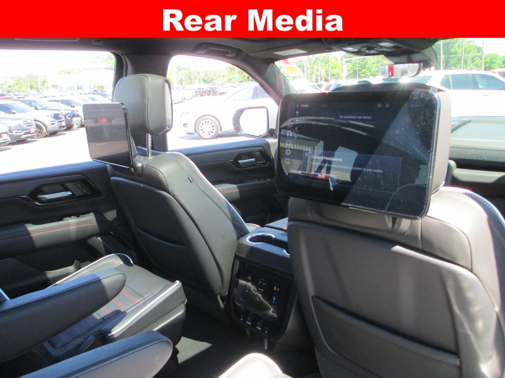 Certified 2025 GMC Yukon XL AT4 Ultimate AWD/4WD image 17