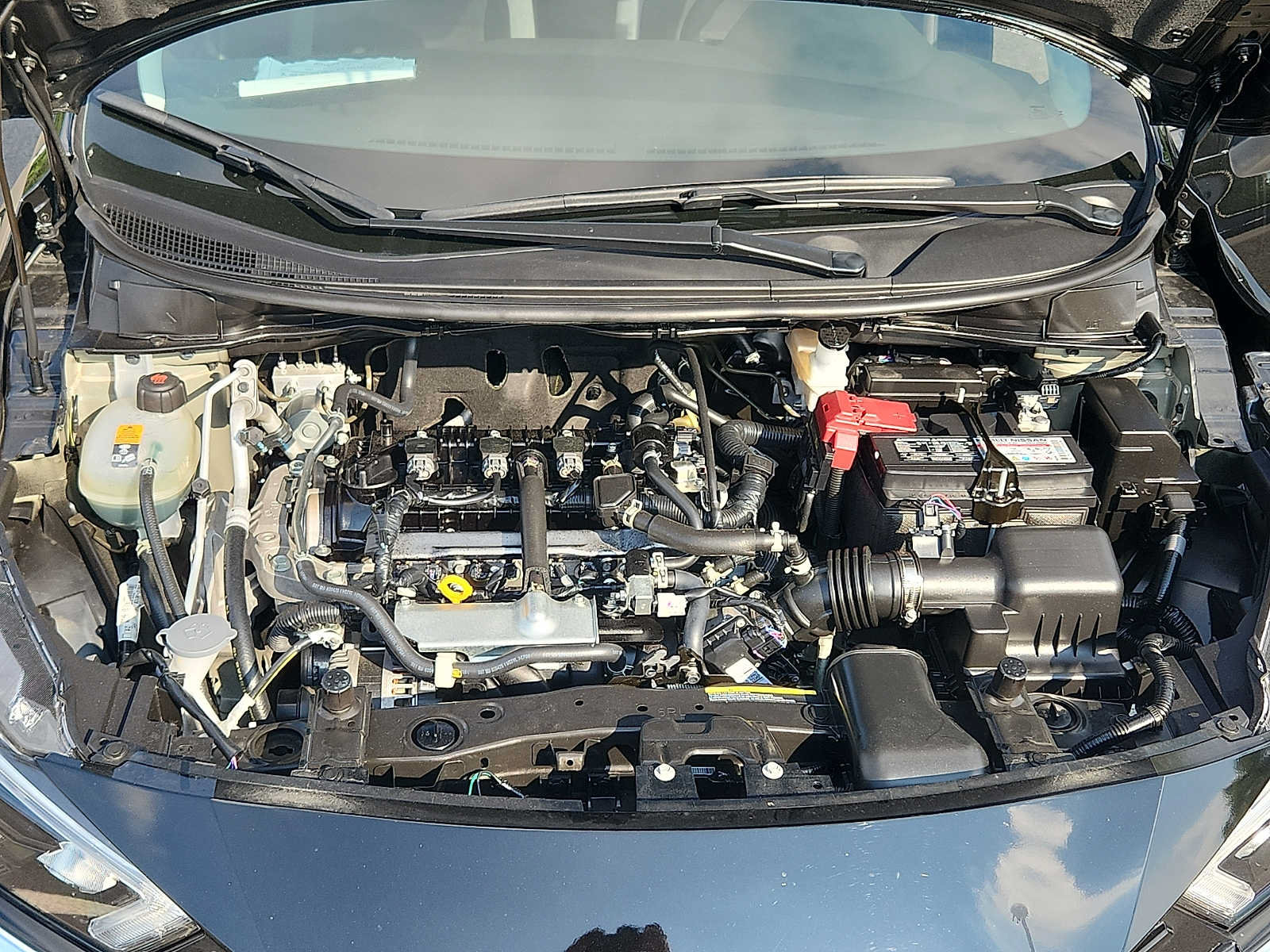 Used 2025 Nissan Versa S w/ Trunk Package FWD image 27
