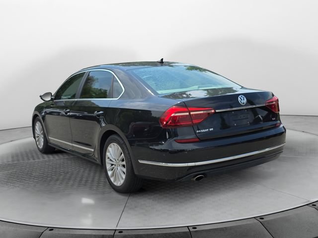 Used 2017 Volkswagen Passat 1.8T SE FWD image 3