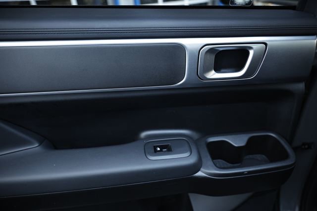 Used 2024 Hyundai Santa Fe SE image 23