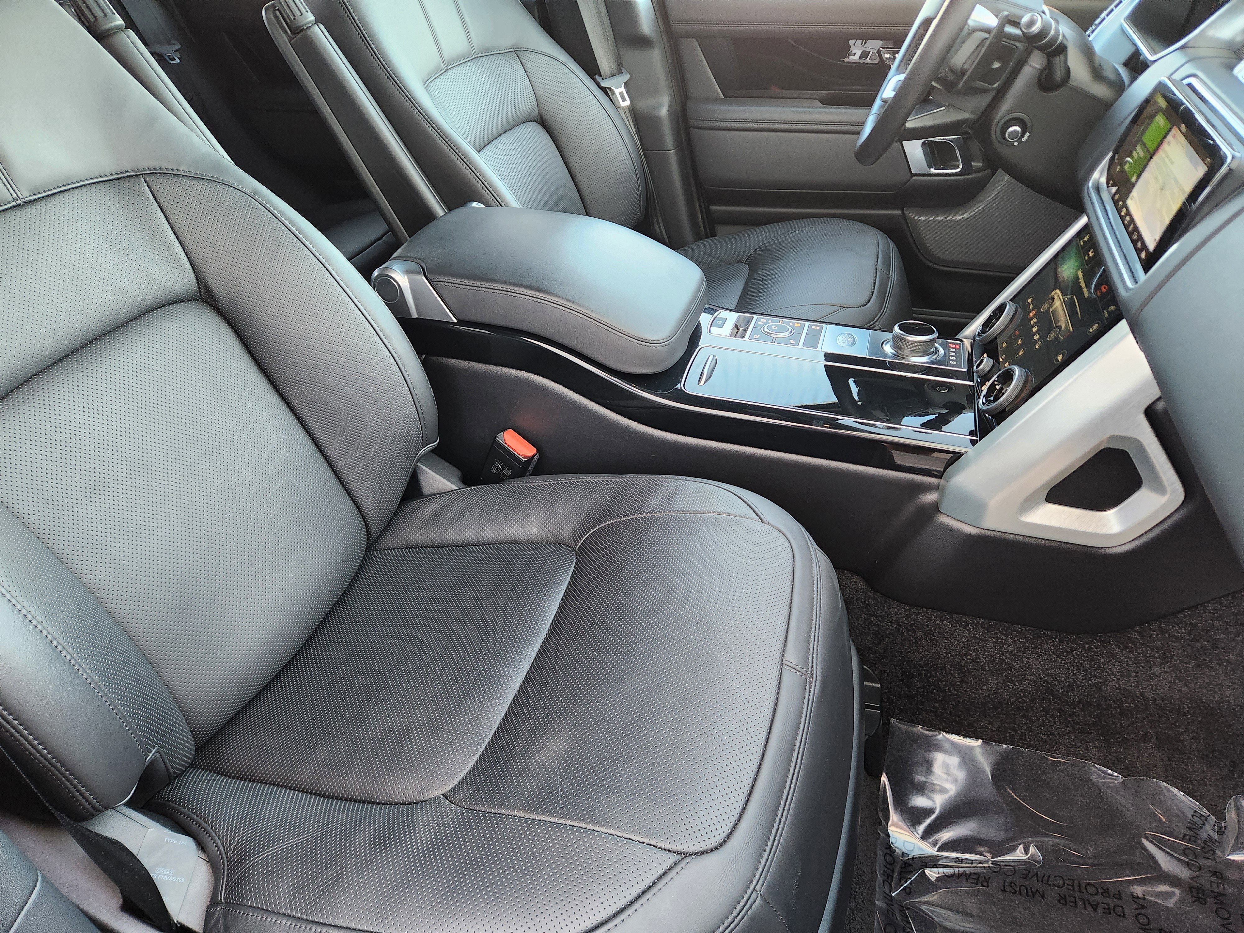 Used 2021 Land Rover Range Rover Westminster Edition image 13