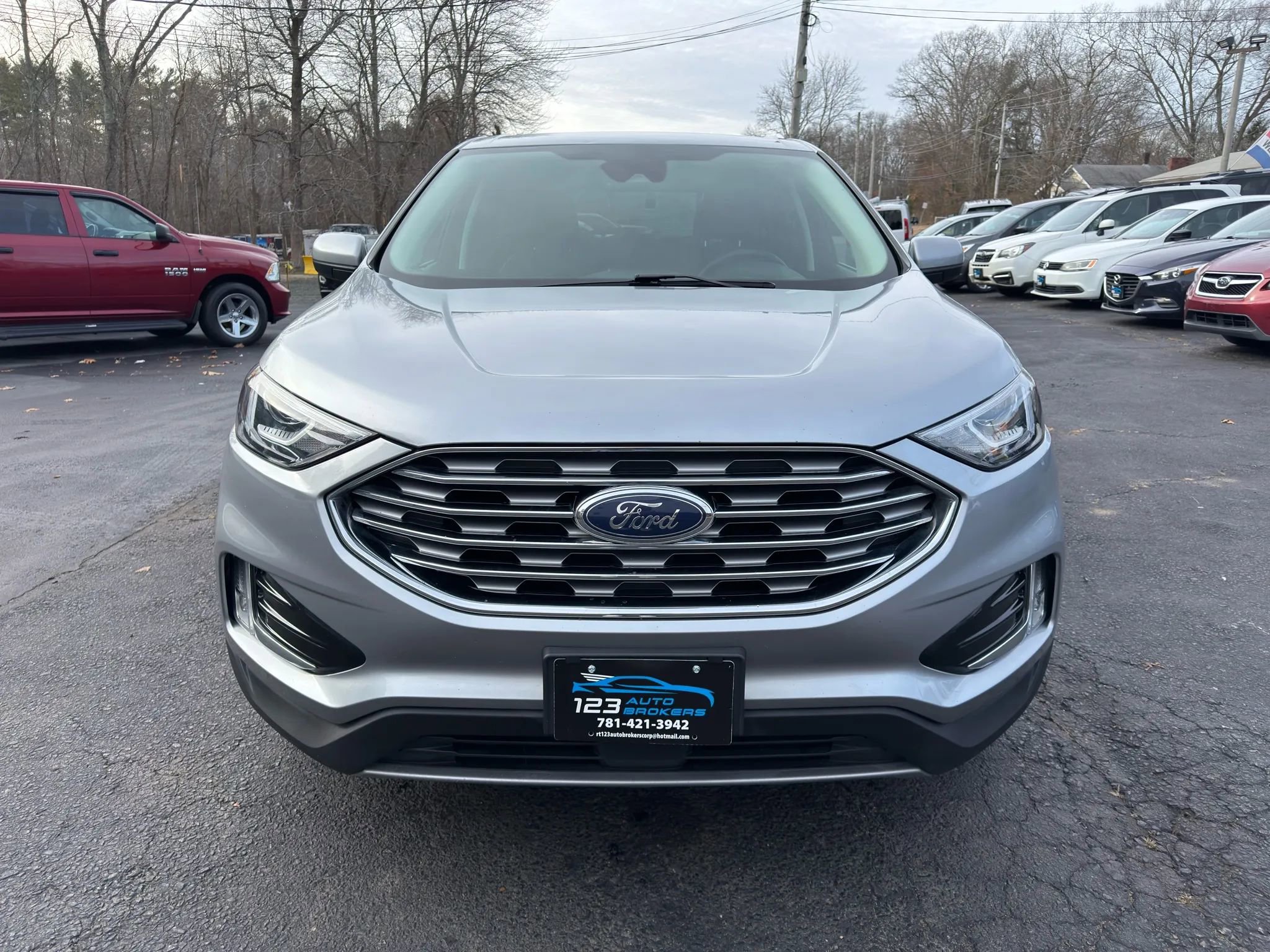 Used 2021 Ford Edge SEL w/ Cargo Accessory Package image 2