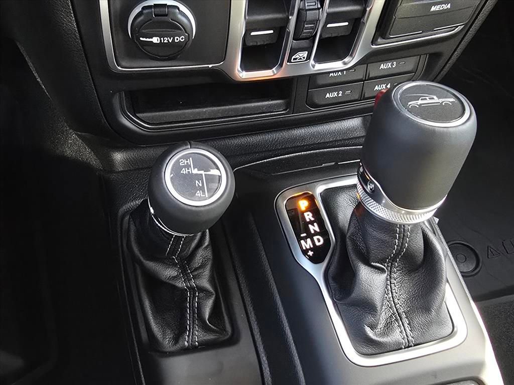 New 2026 Jeep Gladiator Mojave AWD/4WD image 12